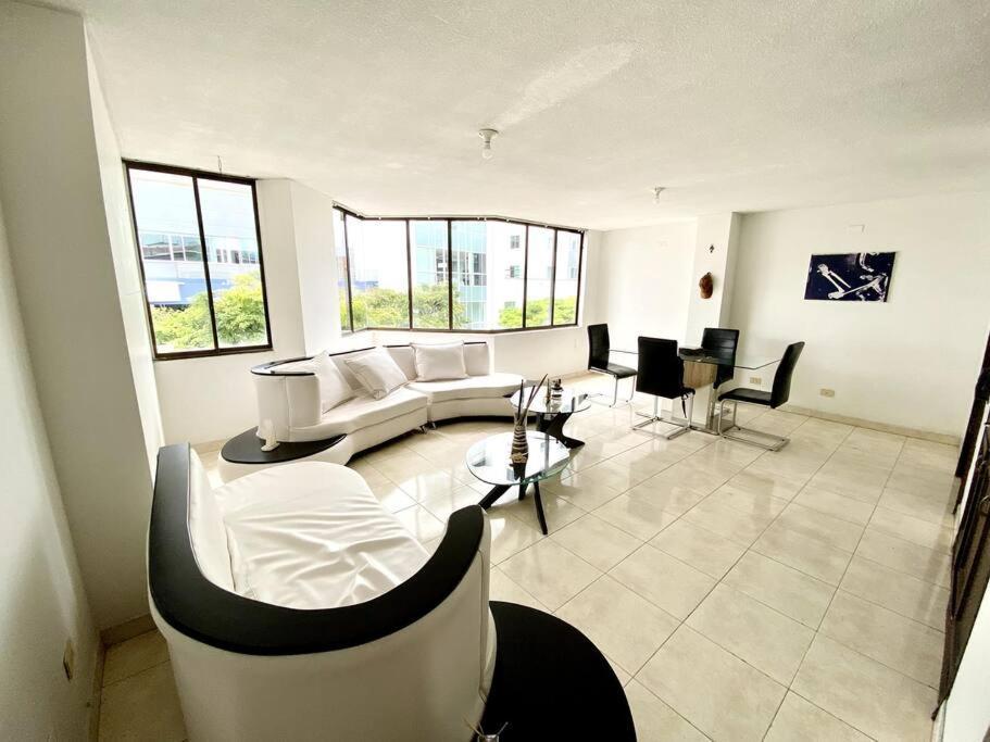 Apartamento Amoblado En Pinares Apartamento Pereira Exterior foto